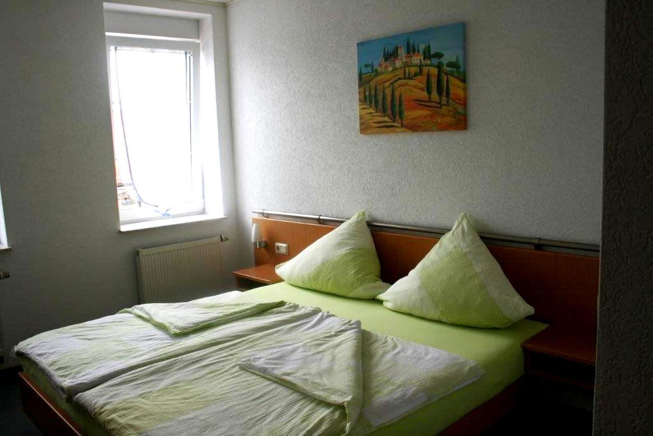 Pension Zur Krone Otel Eisenach Dış mekan fotoğraf