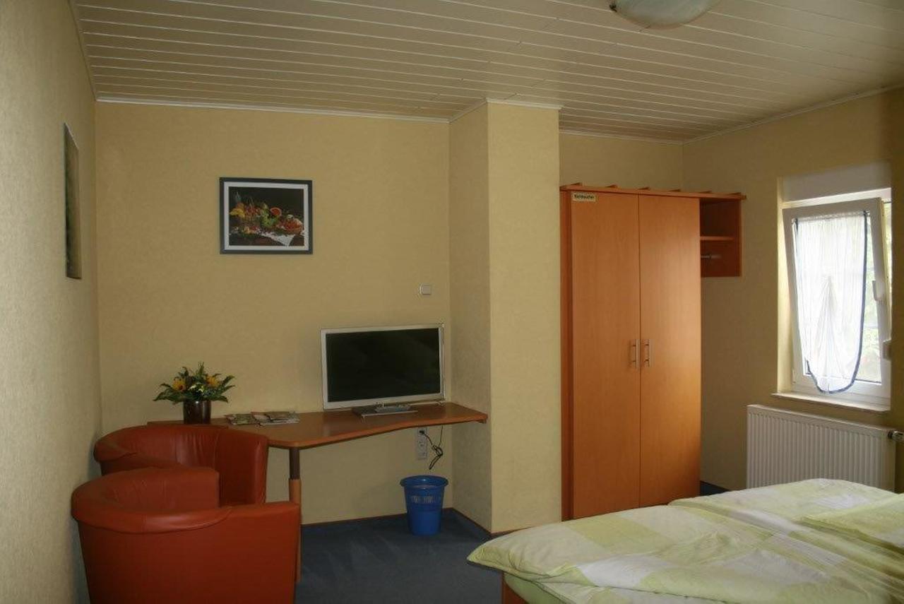 Pension Zur Krone Otel Eisenach Dış mekan fotoğraf