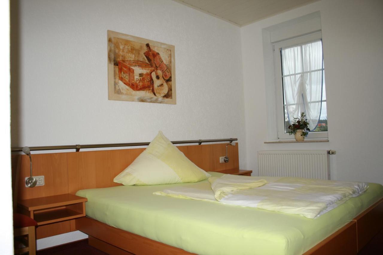 Pension Zur Krone Otel Eisenach Dış mekan fotoğraf